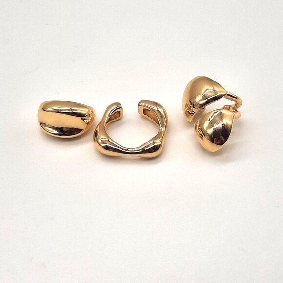 Urban Outfitters Chunky Gold-Tone Cuff Earrings Set Of 3 Modern Minimalist - Picture 1 of 2